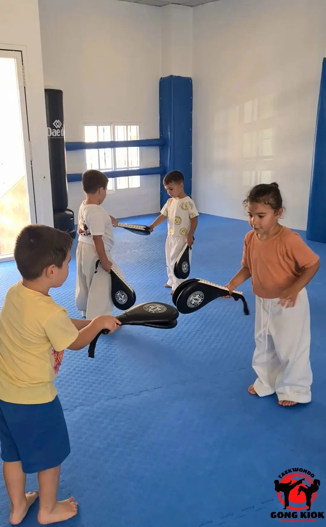 Galería de Beneficios del Taekwondo en los niños: crecimiento físico y emocional - Item 2